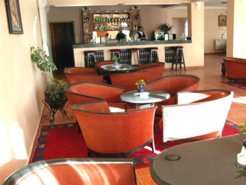 Hotel Le Fint Ouarzazate Bagian luar foto