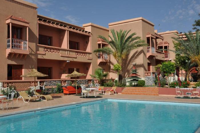 Hotel Le Fint Ouarzazate Bagian luar foto